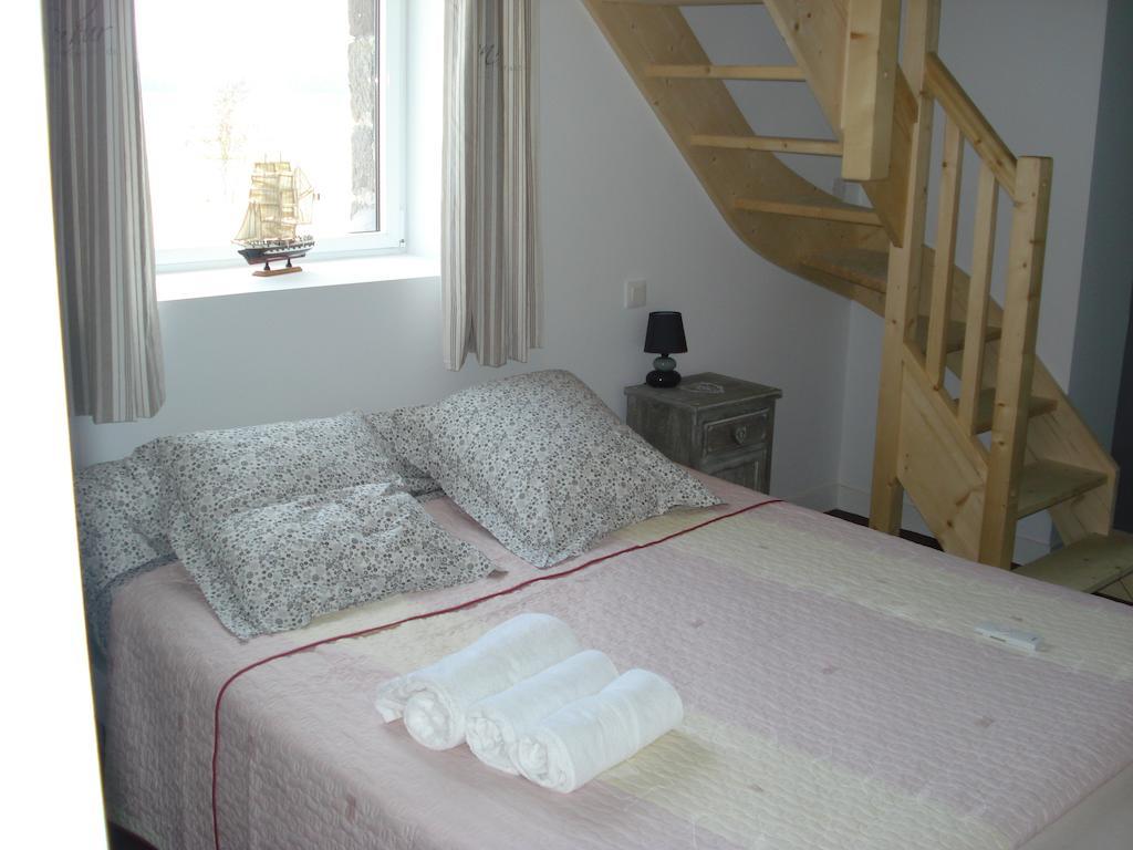 Domaine Du Pre Sale Bed & Breakfast โรส-โซร์-คูเอสน็อง ห้อง รูปภาพ