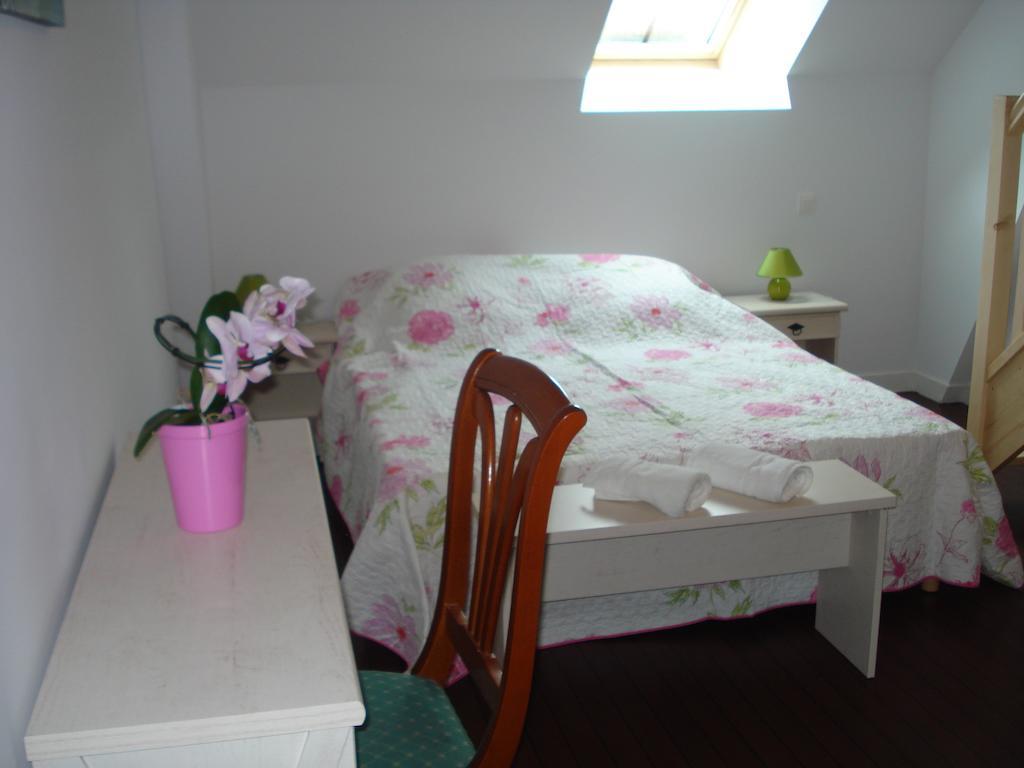 Domaine Du Pre Sale Bed & Breakfast โรส-โซร์-คูเอสน็อง ห้อง รูปภาพ