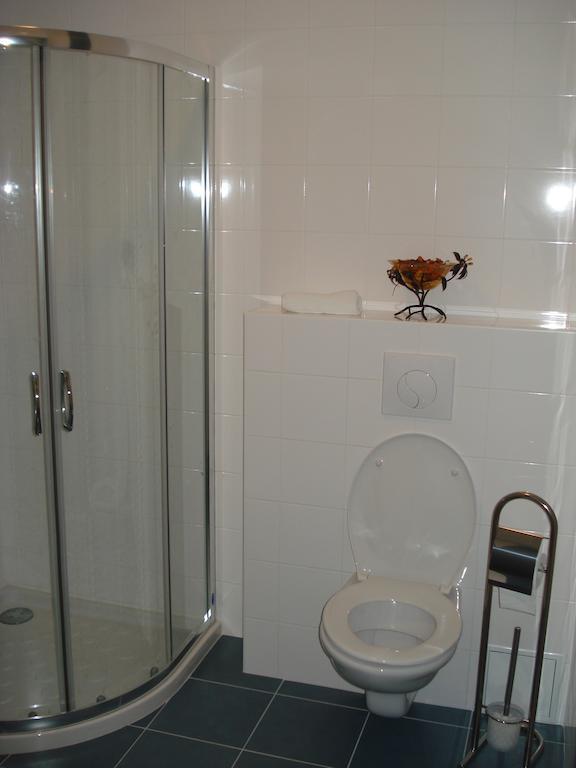 Domaine Du Pre Sale Bed & Breakfast โรส-โซร์-คูเอสน็อง ห้อง รูปภาพ